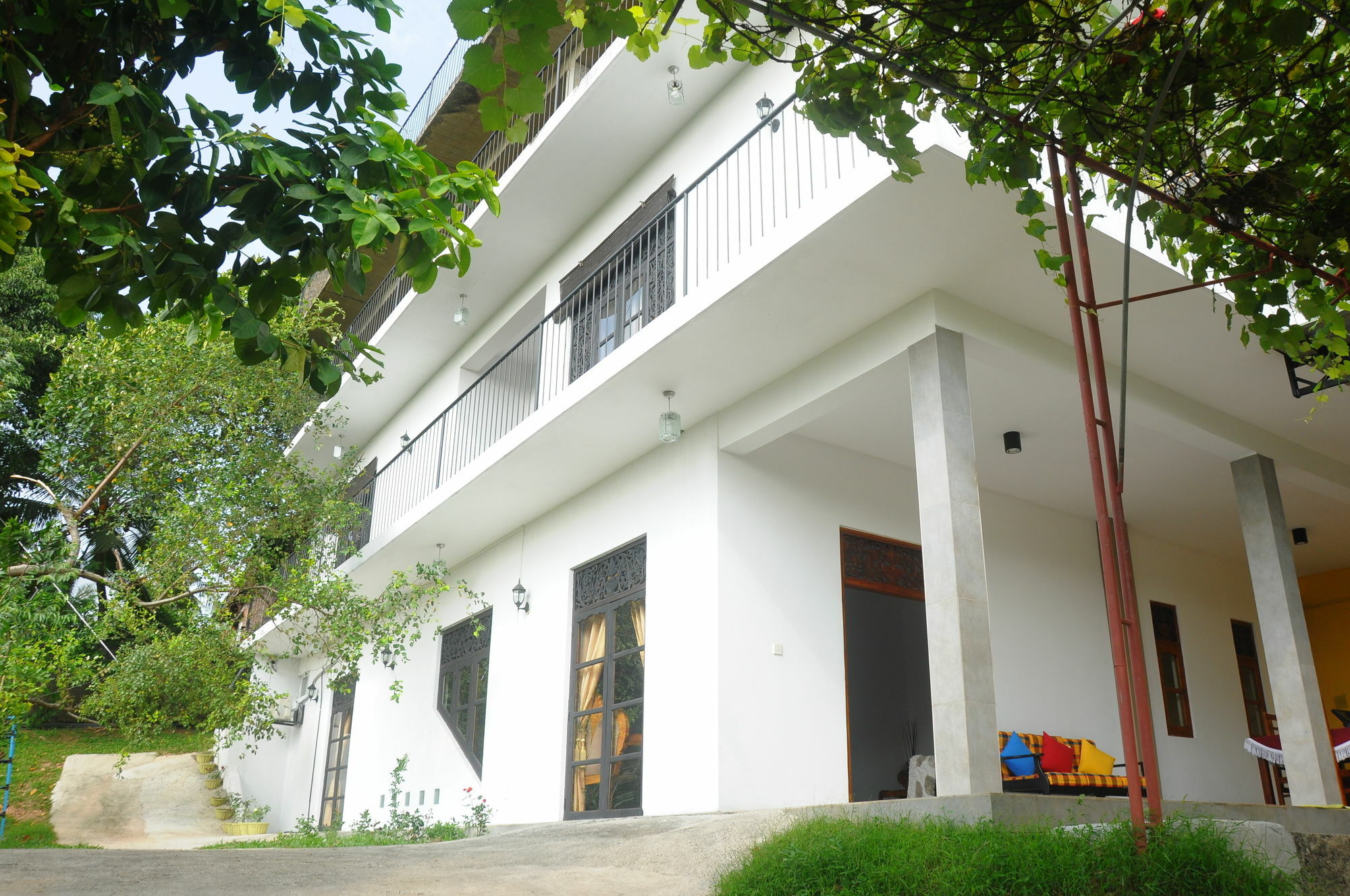 The Colombo Village Battaramulla Exterior photo